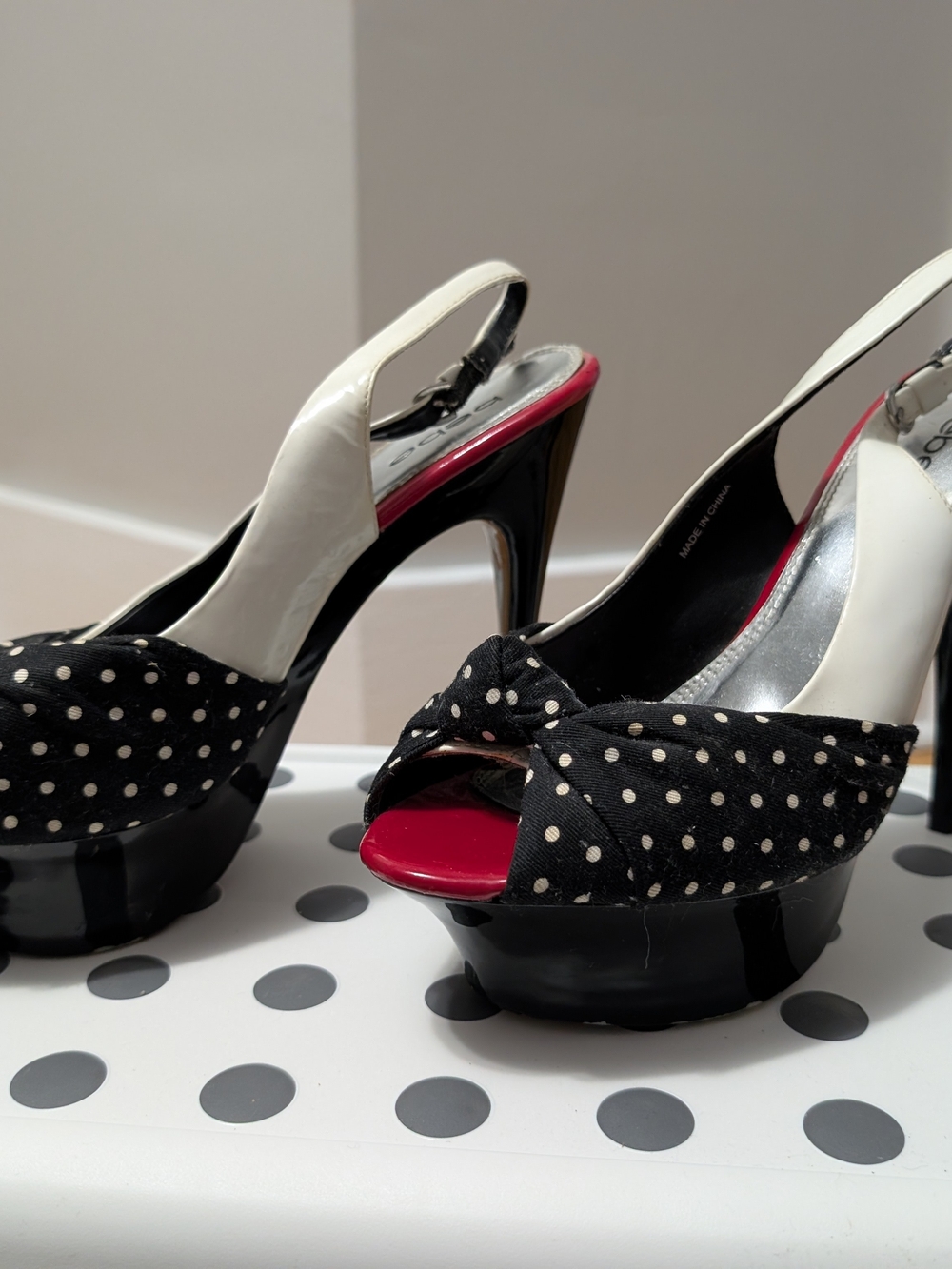 bebe Roxanne Polkadot Slingback Platform Heels Size 9